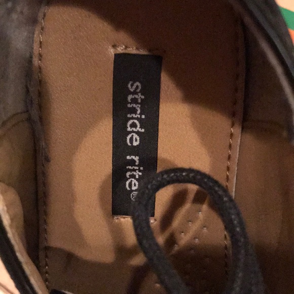 EXCELLENT used condition Stride Rite shoes - Picture 2 of 4